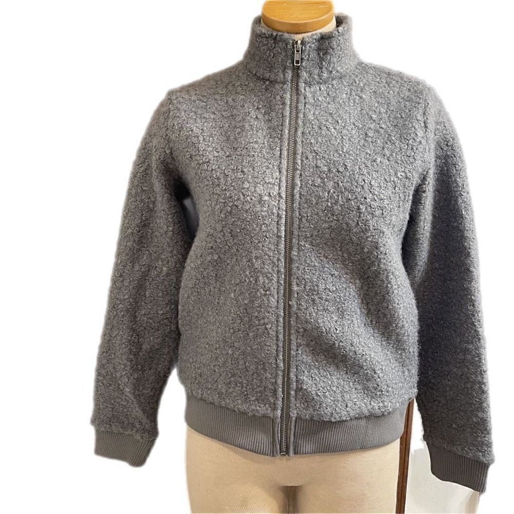 NWT Black Swan Silver Grey Jacket Size Small New